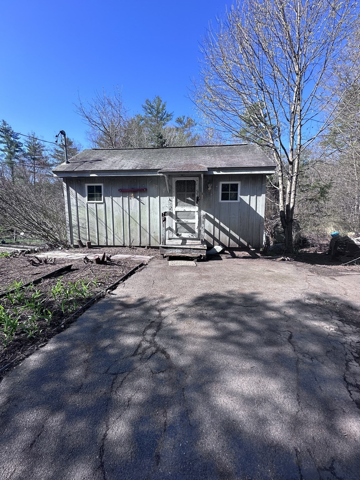 1-bed Single Family at 404 Sylvester Rd, Northampton