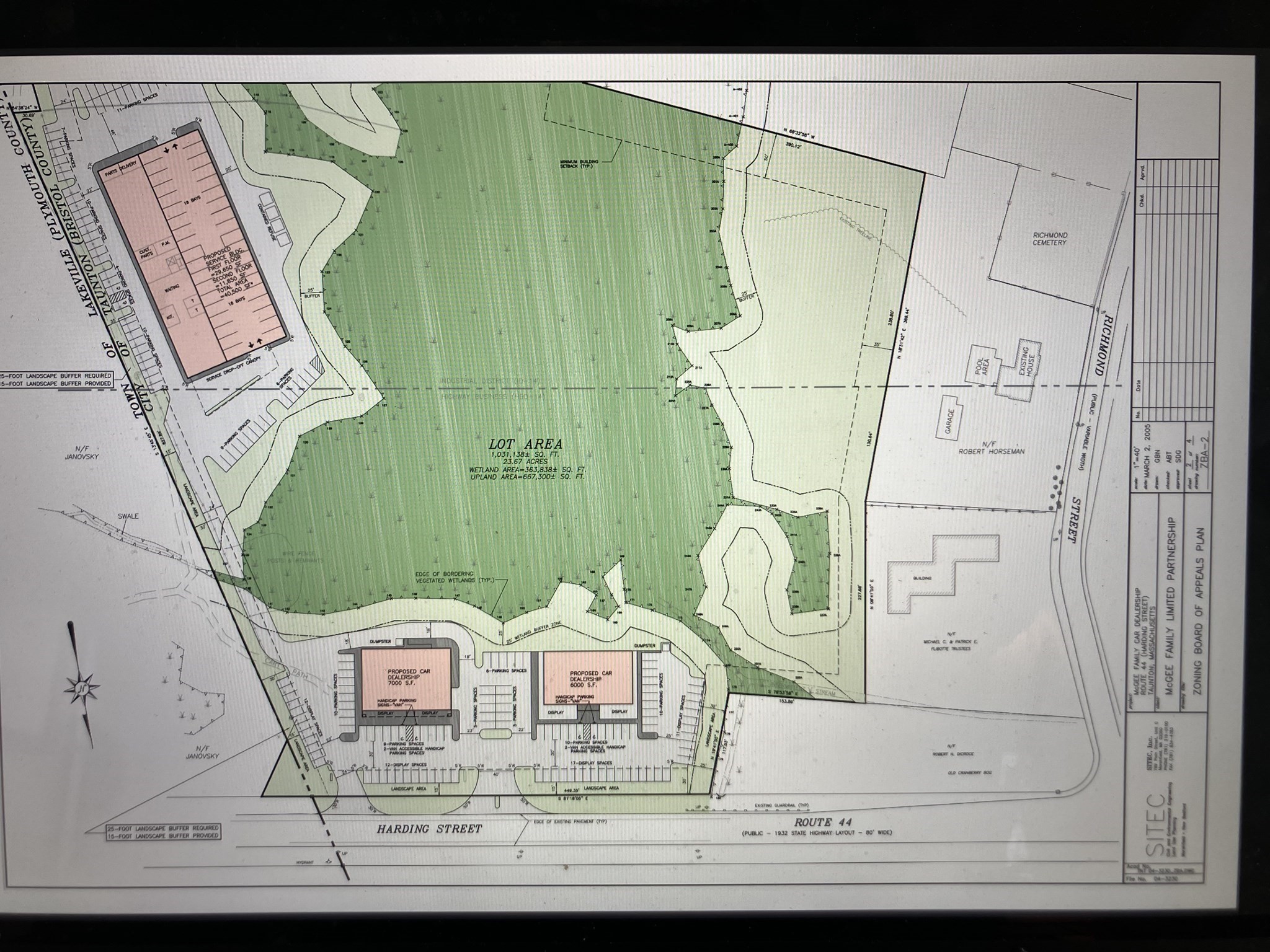 Terreno de 0 quartos em 0 Route 44 /Cape Highway, Taunton