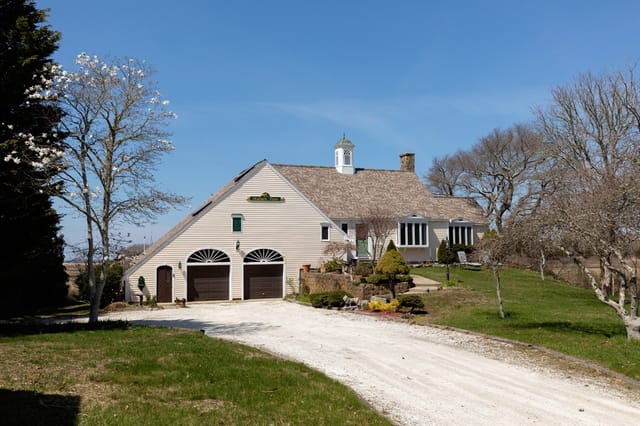 4-bed Single Family at 28 Mallard Dr, Orleans
