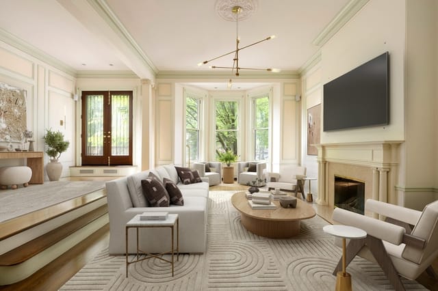 6-bed Single Family at 129 Commonwealth Avenue, Boston