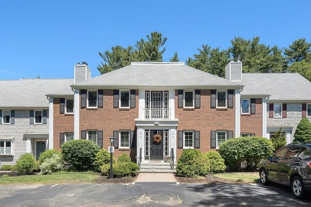 2-bed Condo at 225 Lincoln St. # B5, Duxbury