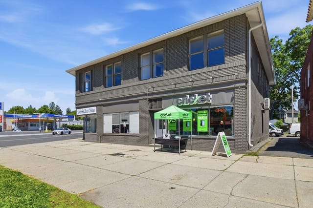 Comercial de 0 quartos em 752 Sumner Ave, Springfield