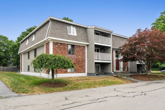 2-bed Condo at 220 Bedford Street # 12D, Bridgewater