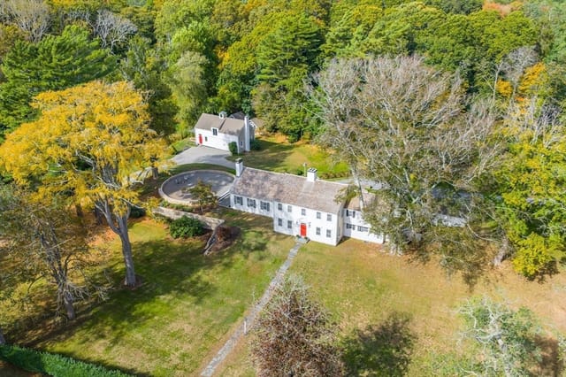 5-bed Single Family at 111 Main Street, Sandwich