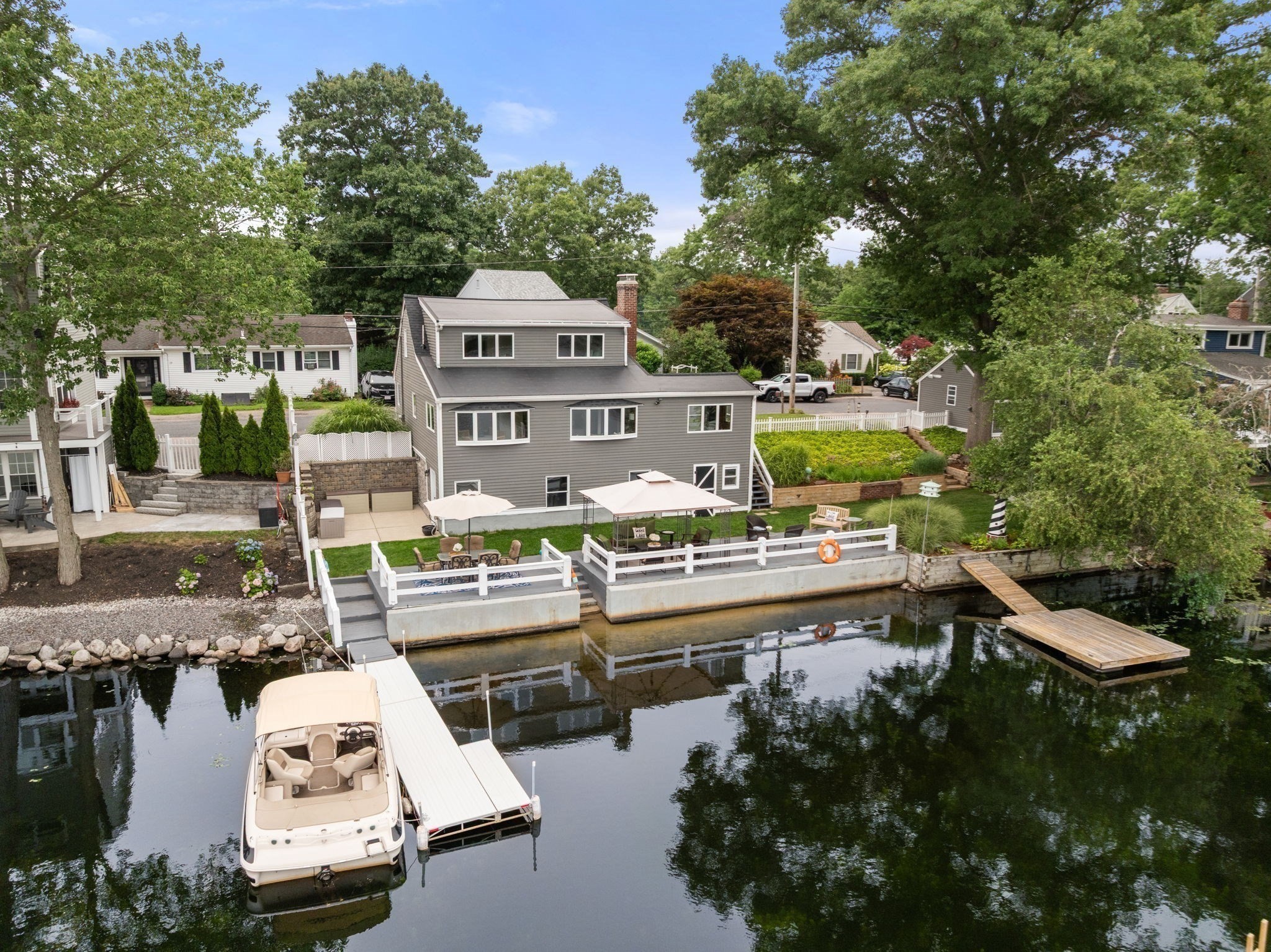Casa Unifamiliar de 2 quartos em 32 Treasure Island Rd, Plainville