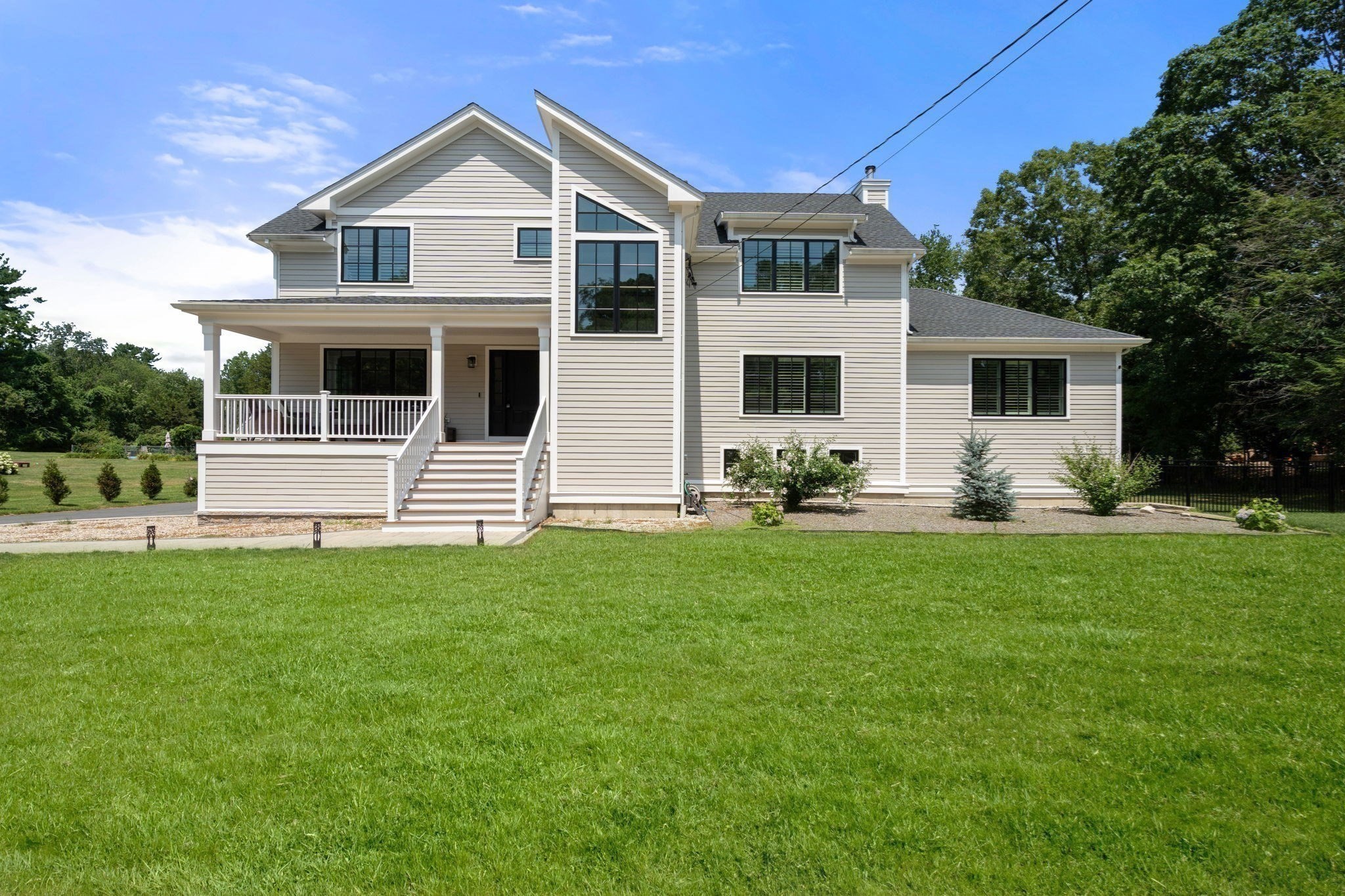 4-bed Single Family at 54 Meadowbrook Road, Westwood