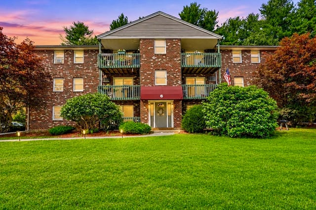 2-bed Condo at 75 Huntoon Memorial Hwy # 10, Leicester