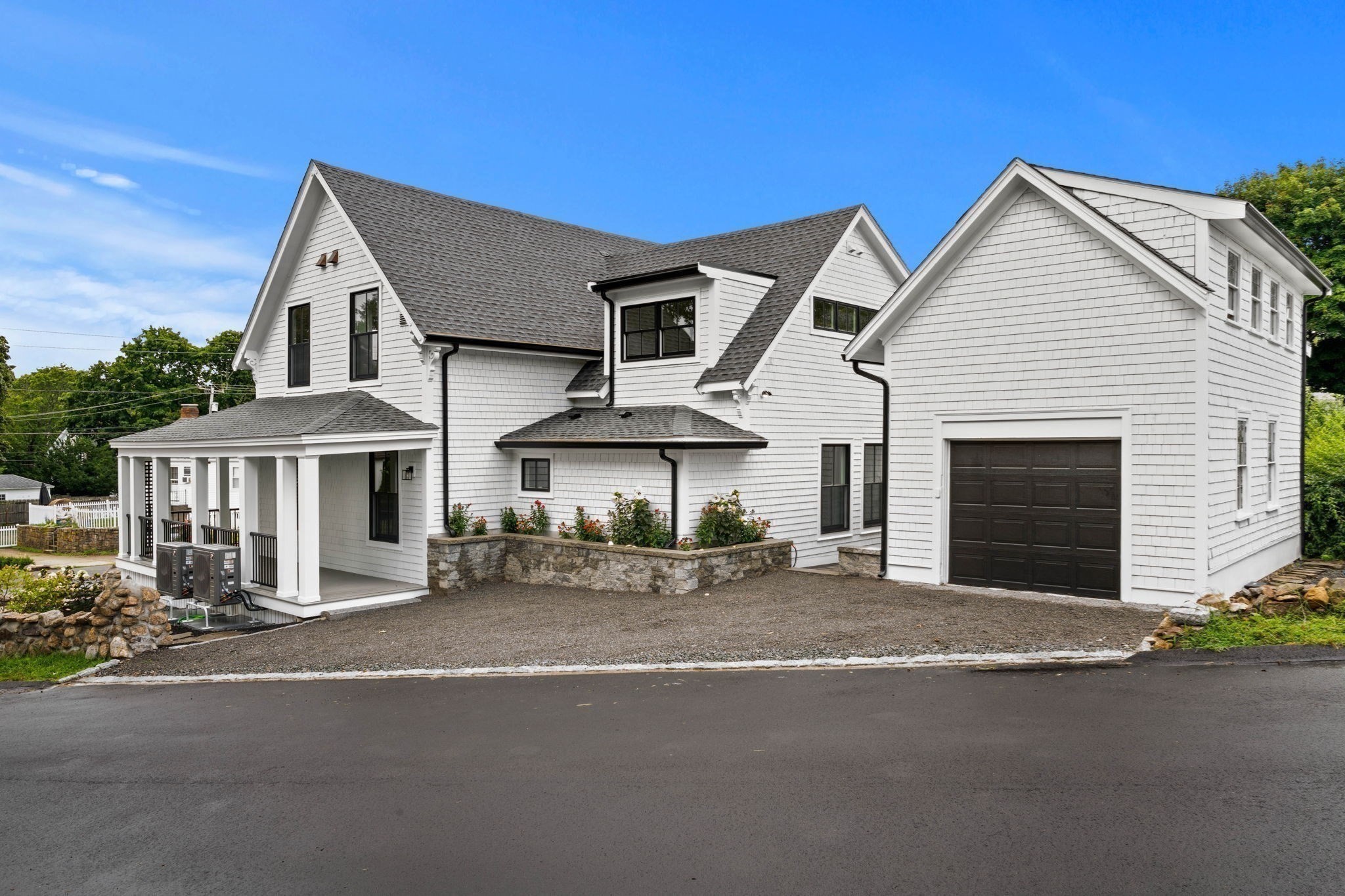 4-bed Single Family at 45 Beach Road, Gloucester
