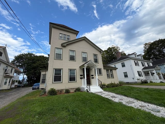 1-bed Condo at 55 Pomeroy Ave # 3, Pittsfield