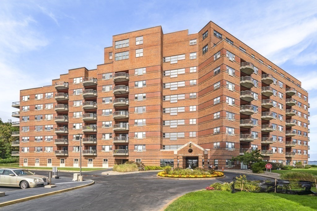 3-bed Condo at 3 Seal Harbor Rd, Winthrop