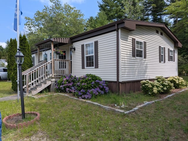 3-bed Single Family at 10 Jefferson Way, Carver