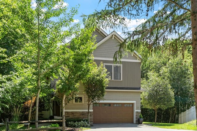 3-bed Single Family at 127 Boxwood Lane, Dover