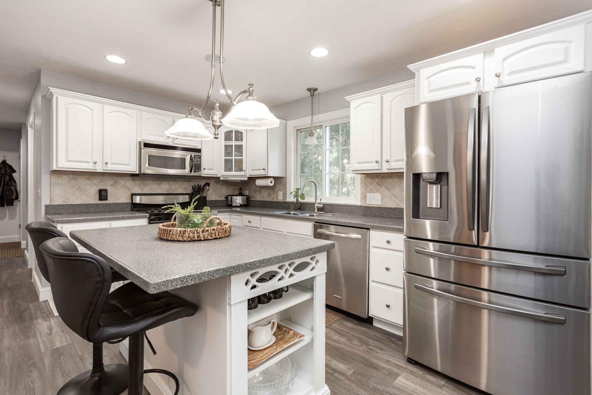 4-bed Single Family at 2 Sherwood, Halifax