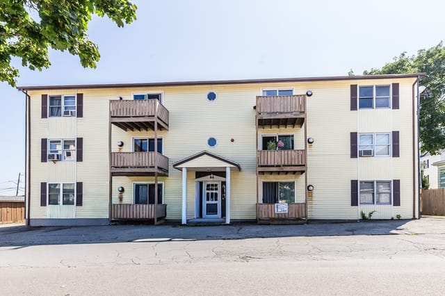 2-bed Condo at 24 Larch St # 8, New Bedford