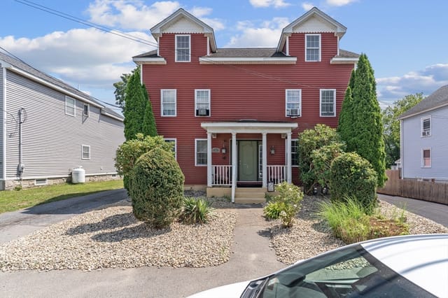 9-bed Multi-Family at 122 Winthrop St, Taunton