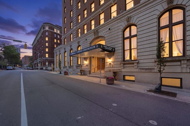 Condominio de 1 habitaciones en 140 Chestnut St # 604, Springfield