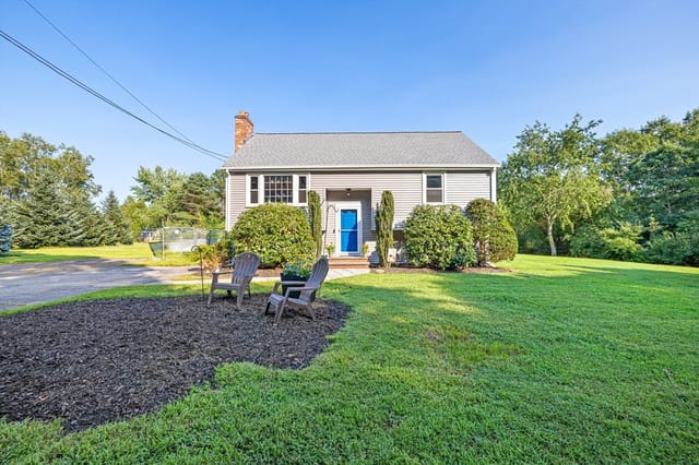 Casa Unifamiliar de 3 quartos em 129 Forest St, Franklin