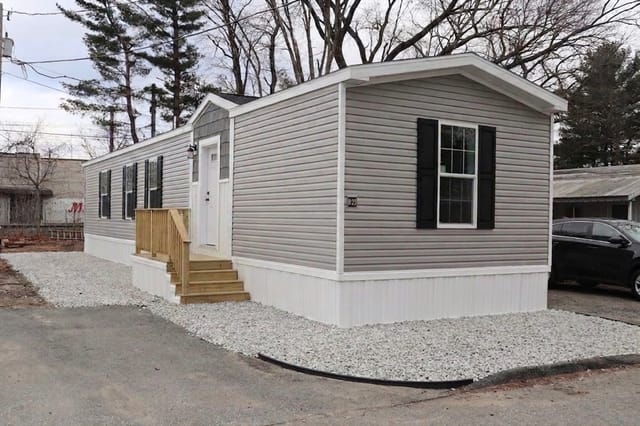 Casa Unifamiliar de 2 quartos em 1346 Newport Ave # B22, Attleboro