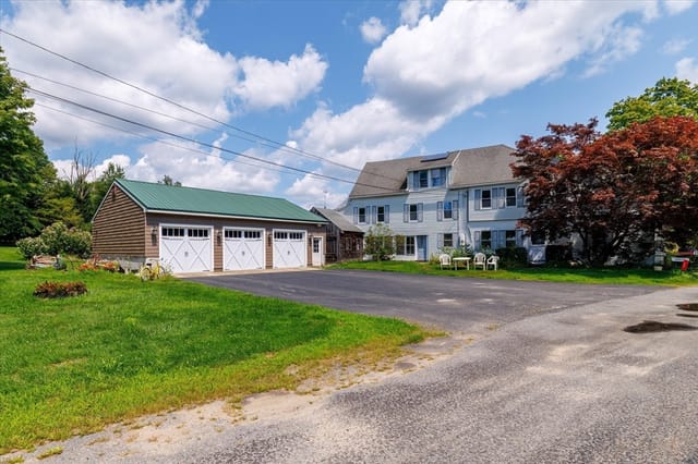 4-bed Single Family at 99 Lovett Rd, Oxford