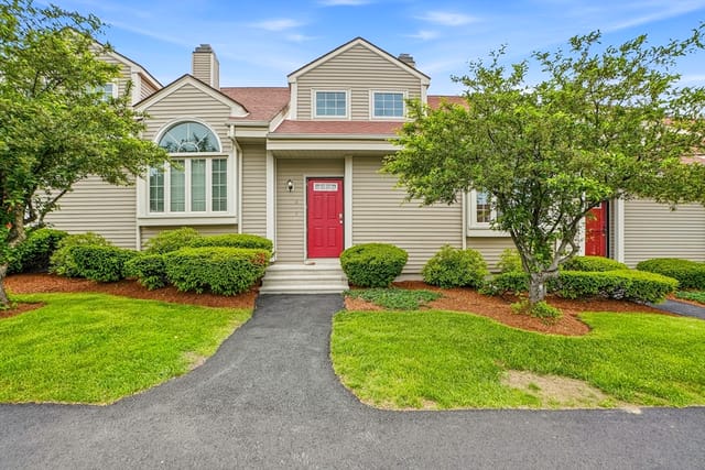Condominio de 2 habitaciones en 237 South St # 6, Shrewsbury