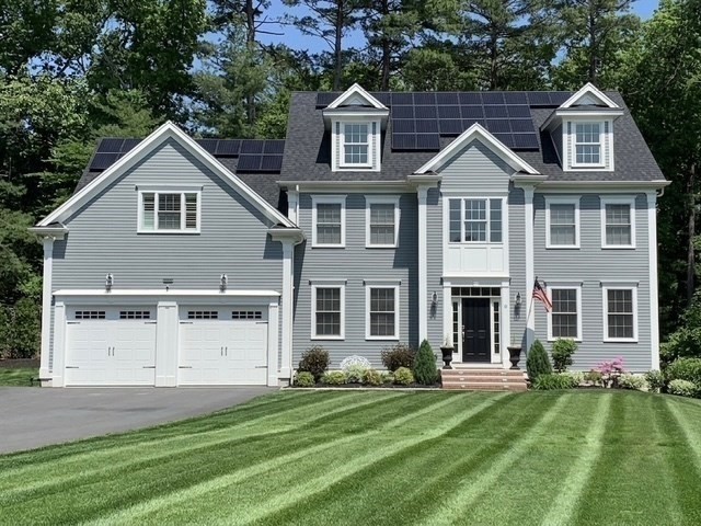 Casa Unifamiliar de 4 quartos em 8 Sterling Ct., Northborough
