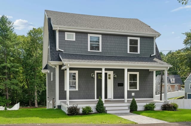 Casa Unifamiliar de 4 quartos em 27 Thornell Ave, Walpole