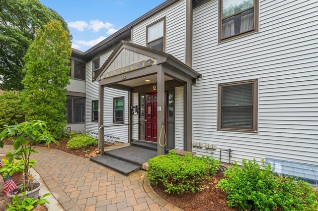 2-bed Condo at 14 Harold # 2C, Harwich
