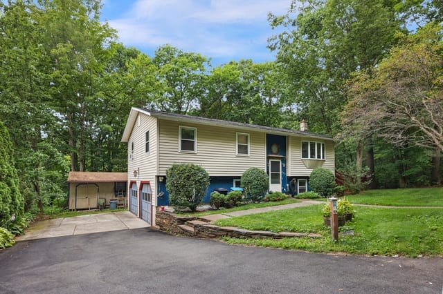 3-bed Single Family at 225 Brown St, Pittsfield