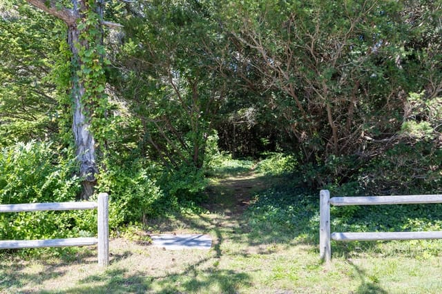 Terreno de 0 quartos em 264 Sea View Ave, Barnstable