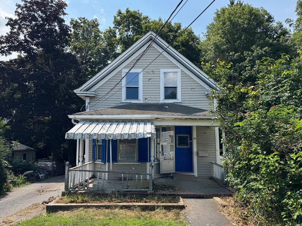 4-bed Single Family at 30 First St, Taunton