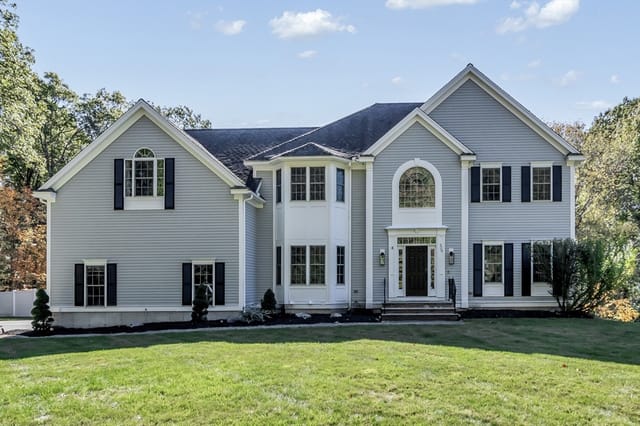 5-bed Single Family at 320 High Plain Road, Andover