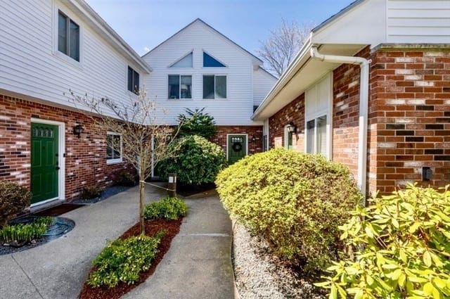 Condominio de 1 habitaciones en 233 Lake St # D, Weymouth