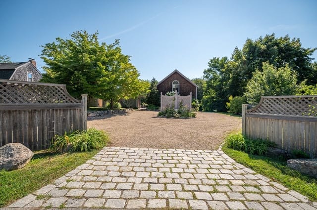 3-bed Condo at 7 John Wise Ave # 2, Essex