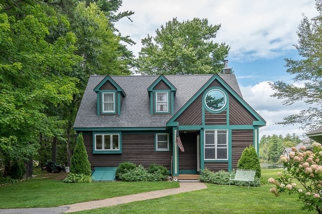 4-bed Single Family at 5 Abenaki St, Hubbardston