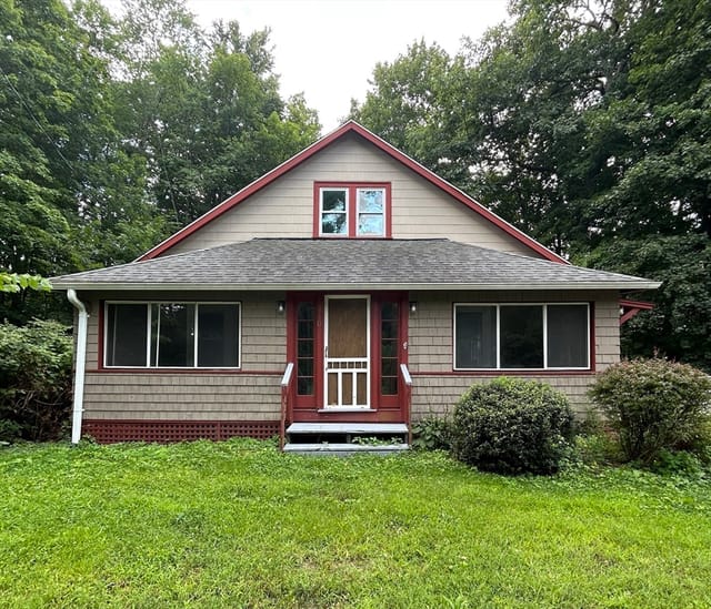 Casa Unifamiliar de 3 habitaciones en 410 Silver St, Greenfield