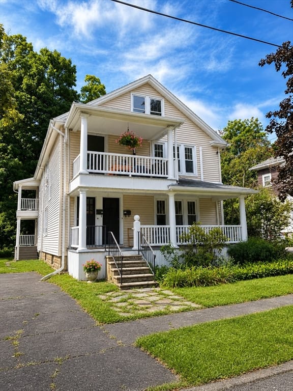 Multifamiliar de 4 quartos em 10-12 Dewey Ct, Northampton
