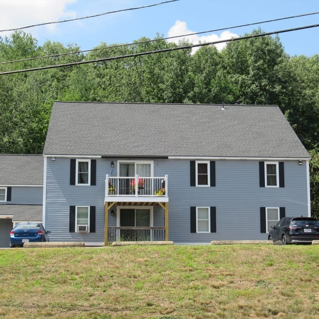 2-bed Condo at 14 Lantern Lane # 7, Dracut