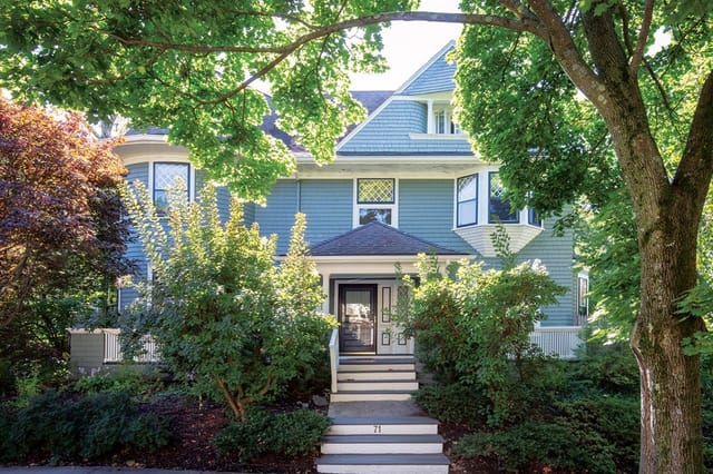7-bed Multi-Family at 71 Addington Rd, Brookline