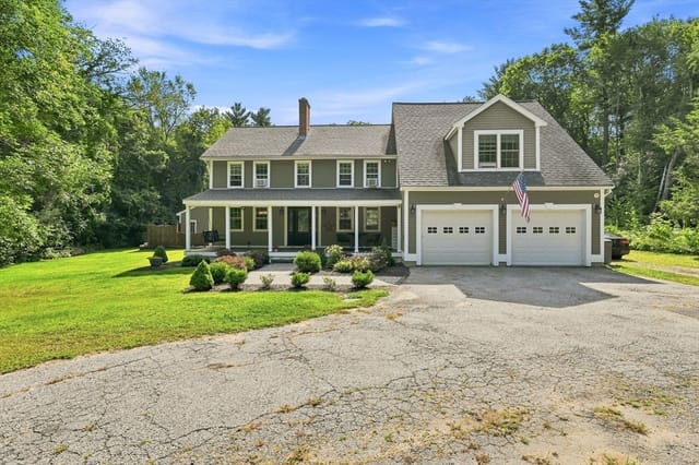 4-bed Single Family at 61 Breakneck Rd, Sturbridge