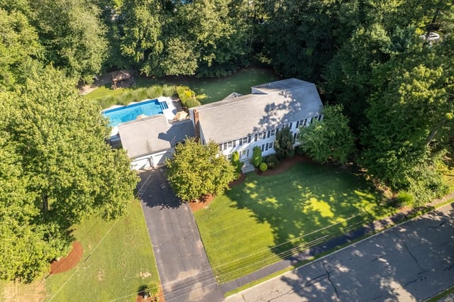 Casa Unifamiliar de 6 habitaciones en 65 Fox Hill Drive, Bridgewater