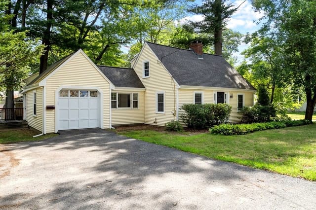 Casa Unifamiliar de 3 habitaciones en 197 Speen Street, Natick