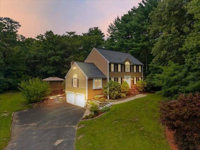4-bed Single Family at 15 Eileen Rd, Norton