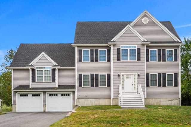 4-bed Single Family at 155 East St, Tewksbury
