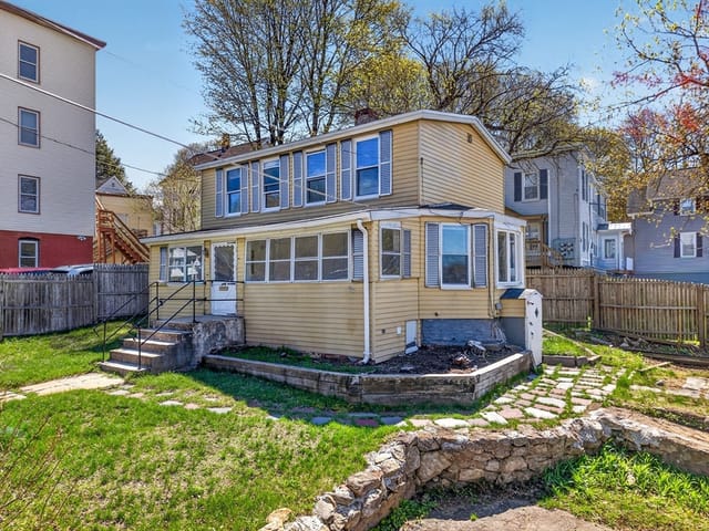 2-bed Single Family at 40 Moran St, Gardner