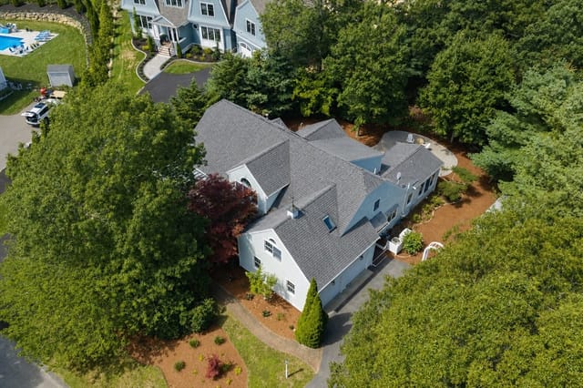 Casa Unifamiliar de 4 quartos em 57 Mckenna Ridge Dr, Falmouth
