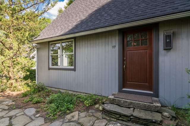 3-bed Single Family at 97 Crossbrook Ave, Amherst