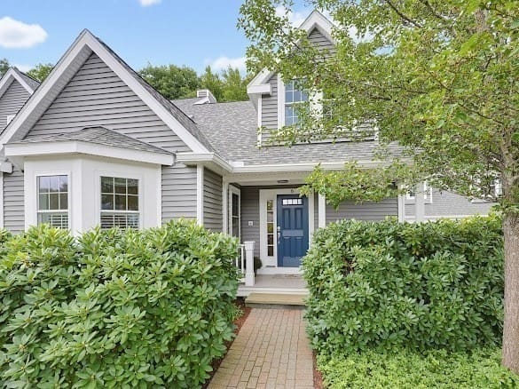 Condominio de 2 habitaciones en 6 Highcroft Way # 6, Hopkinton
