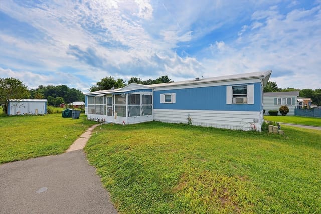 2-bed Single Family at 19 First Ave, Westfield