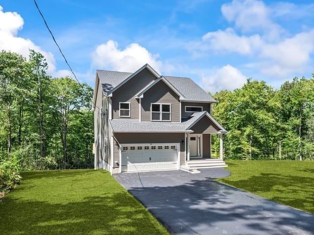 3-bed Single Family at 53 Coughlin, Oxford