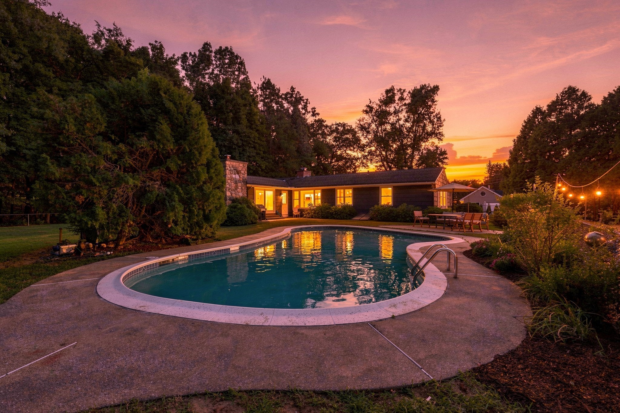 Casa Unifamiliar de 4 quartos em 5 Pine St, South Hadley
